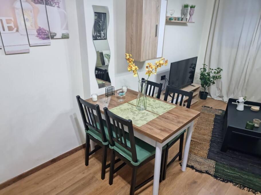 Old School - Classic Value Appartement